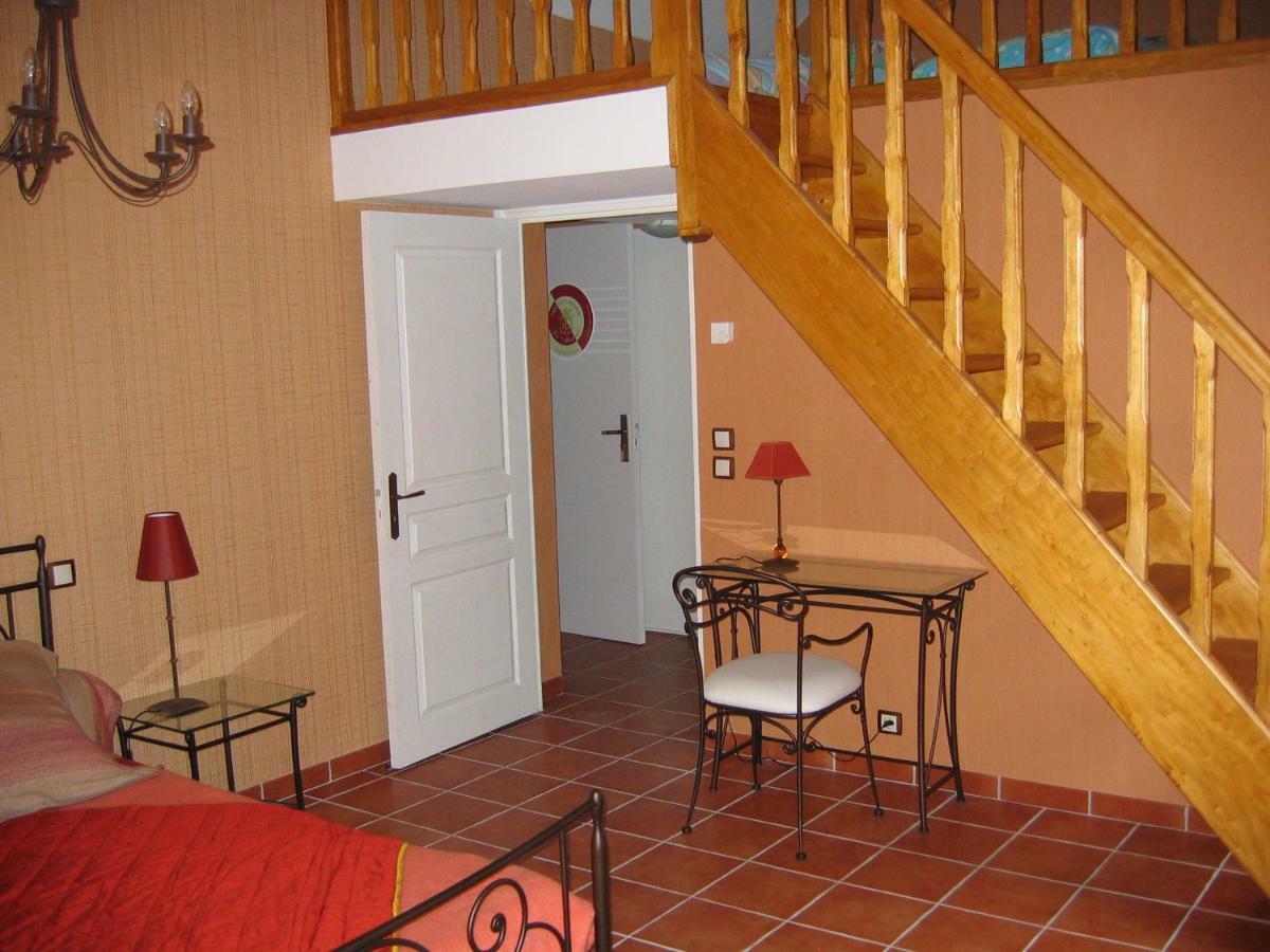 Champagne Et Chambres D'Hotes Pierre Trichet Trois-Puits Exteriör bild