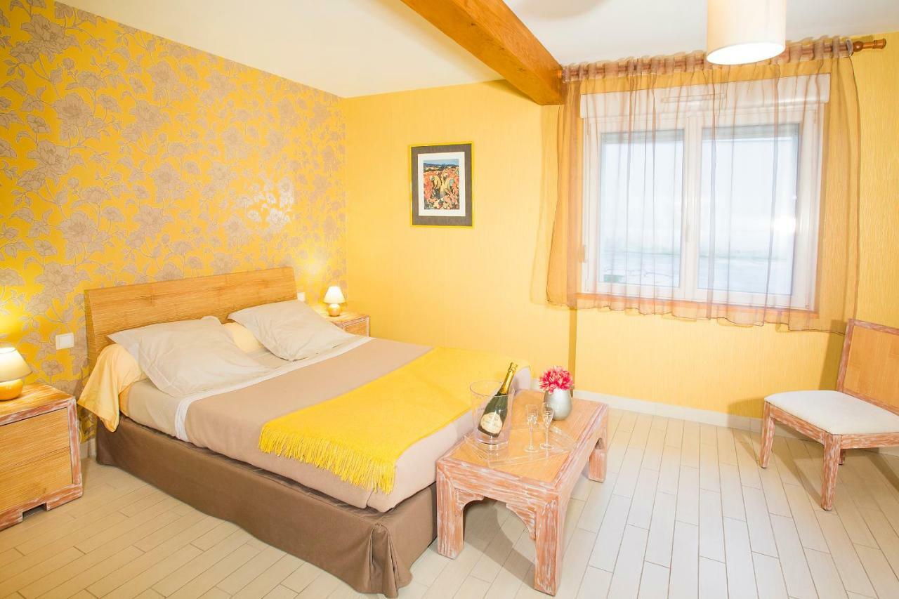 Champagne Et Chambres D'Hotes Pierre Trichet Trois-Puits Exteriör bild